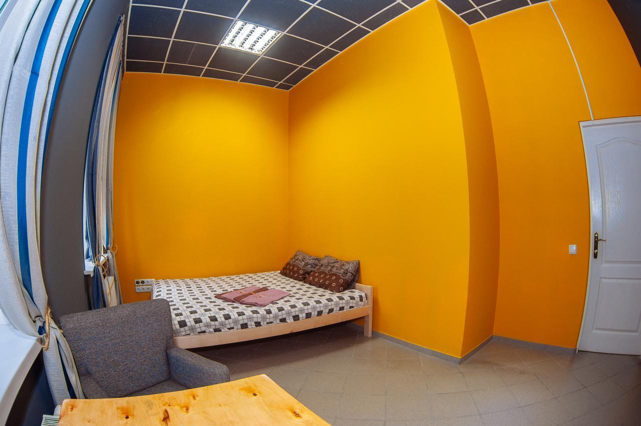 Papa'S Hostel Chernihiv Exterior photo